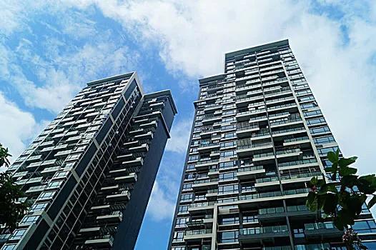 上海臨港房產(chǎn)從310萬跌到147萬,未來還會(huì)跌到四位數(shù)